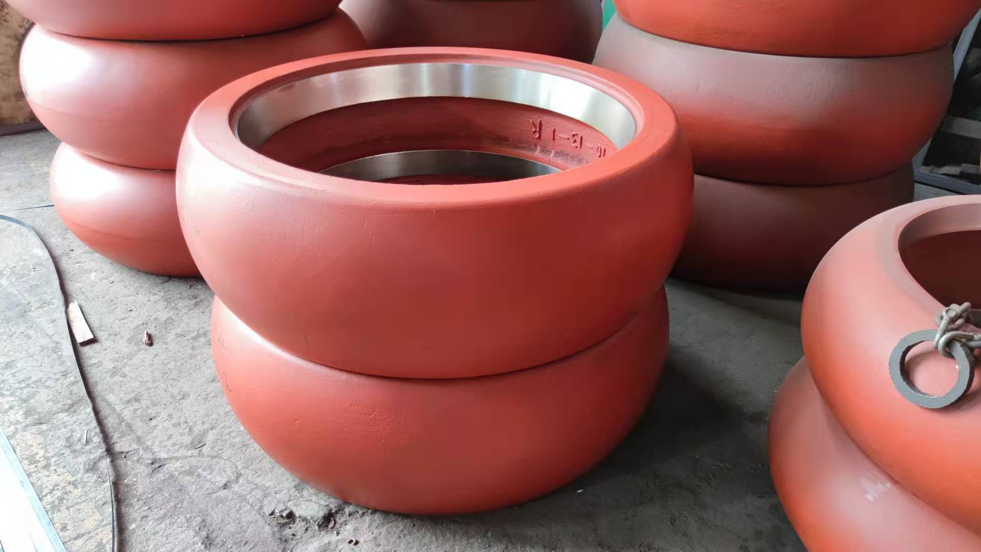 乐鱼(中国)高铬辊套磨辊陪你度过新的一年